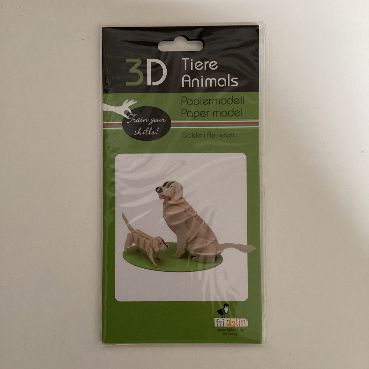 3D Papiermodell aus Karton "Golden Retriever"